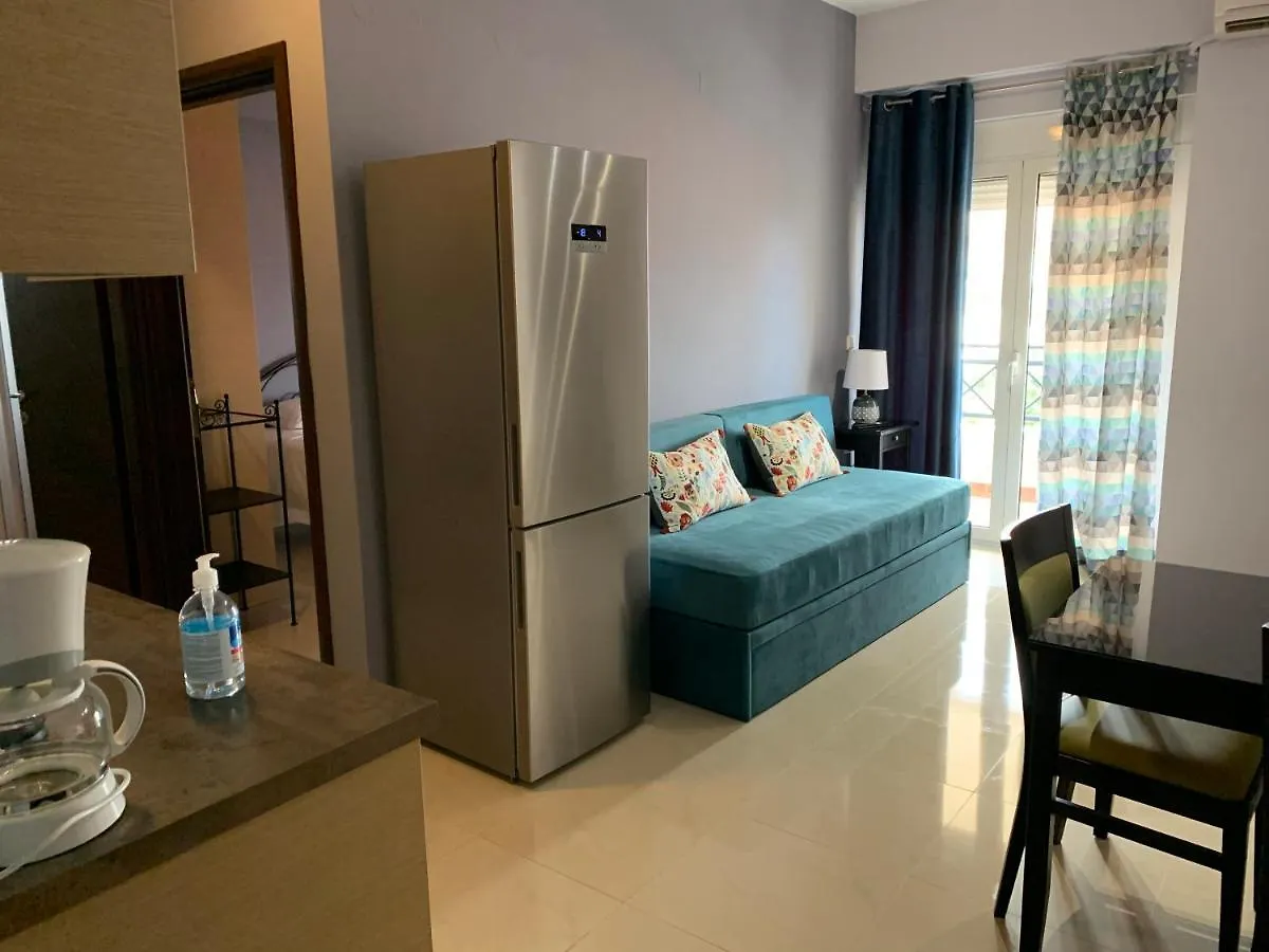 Christi Apartments Α&Β Kokkini Hani 0*,